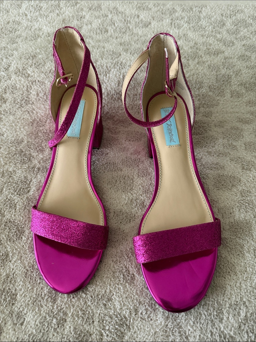 Betsey Johnson sparkle Fuchsia Ankle-Strap Block Heel Sandals - Women 8.5